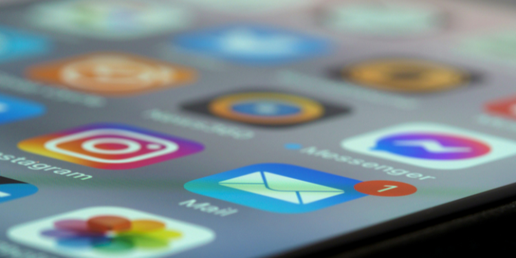 An image of an unread email notification. Photo/Courtesy, (Pexels)